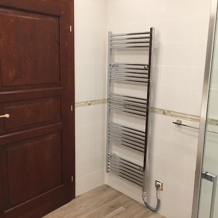 Apartman Pri Lyceu Banska Stiavnica Luaran gambar